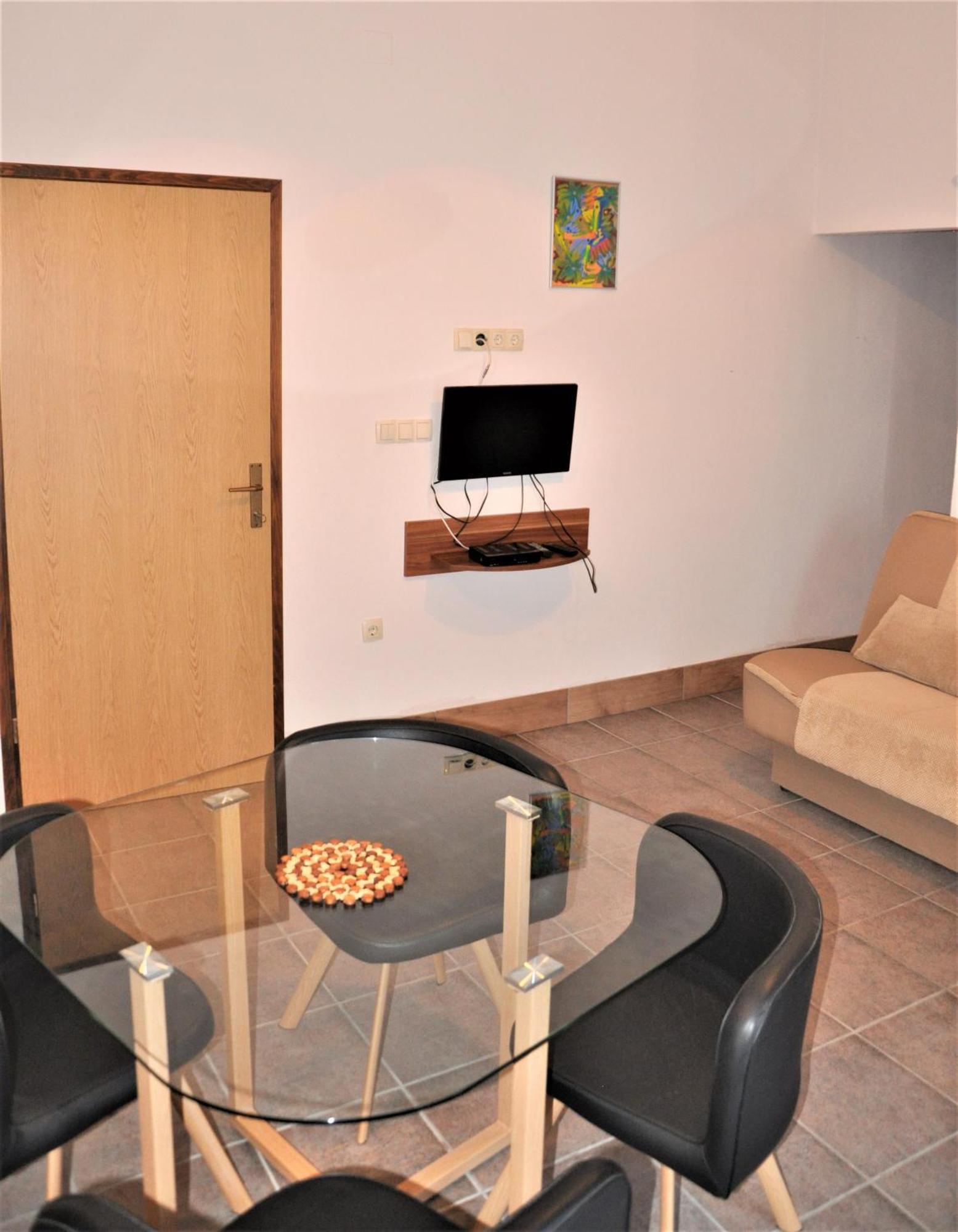 Apartments Dvije Palme Šibenik Esterno foto